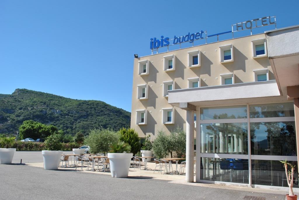 Ibis Budget Loriol เลอปูแซง ภายนอก รูปภาพ