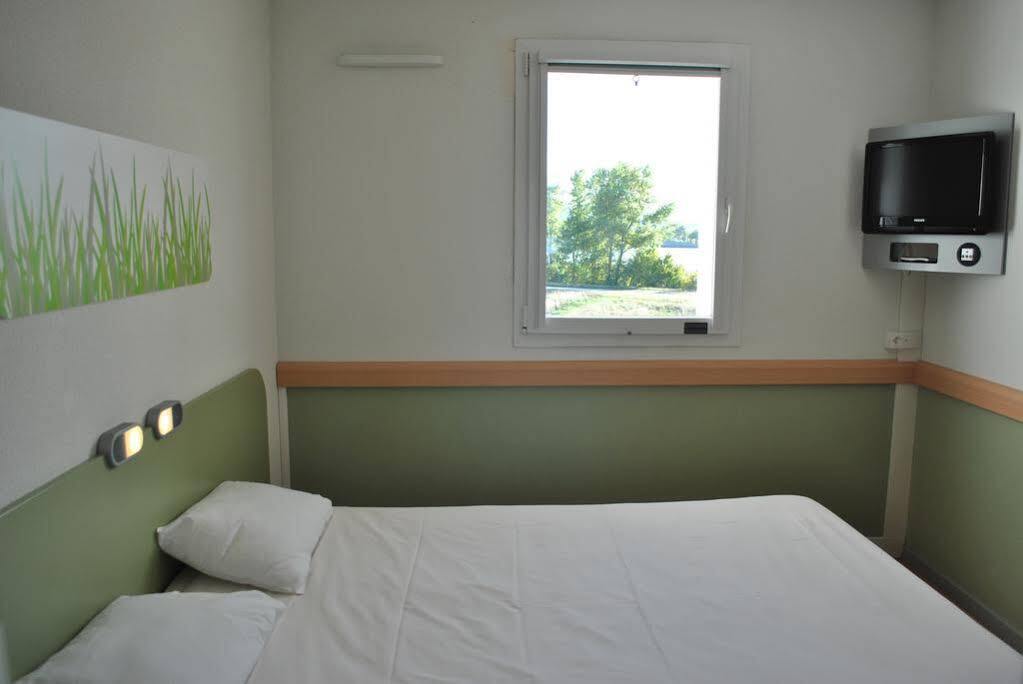 Ibis Budget Loriol เลอปูแซง ภายนอก รูปภาพ